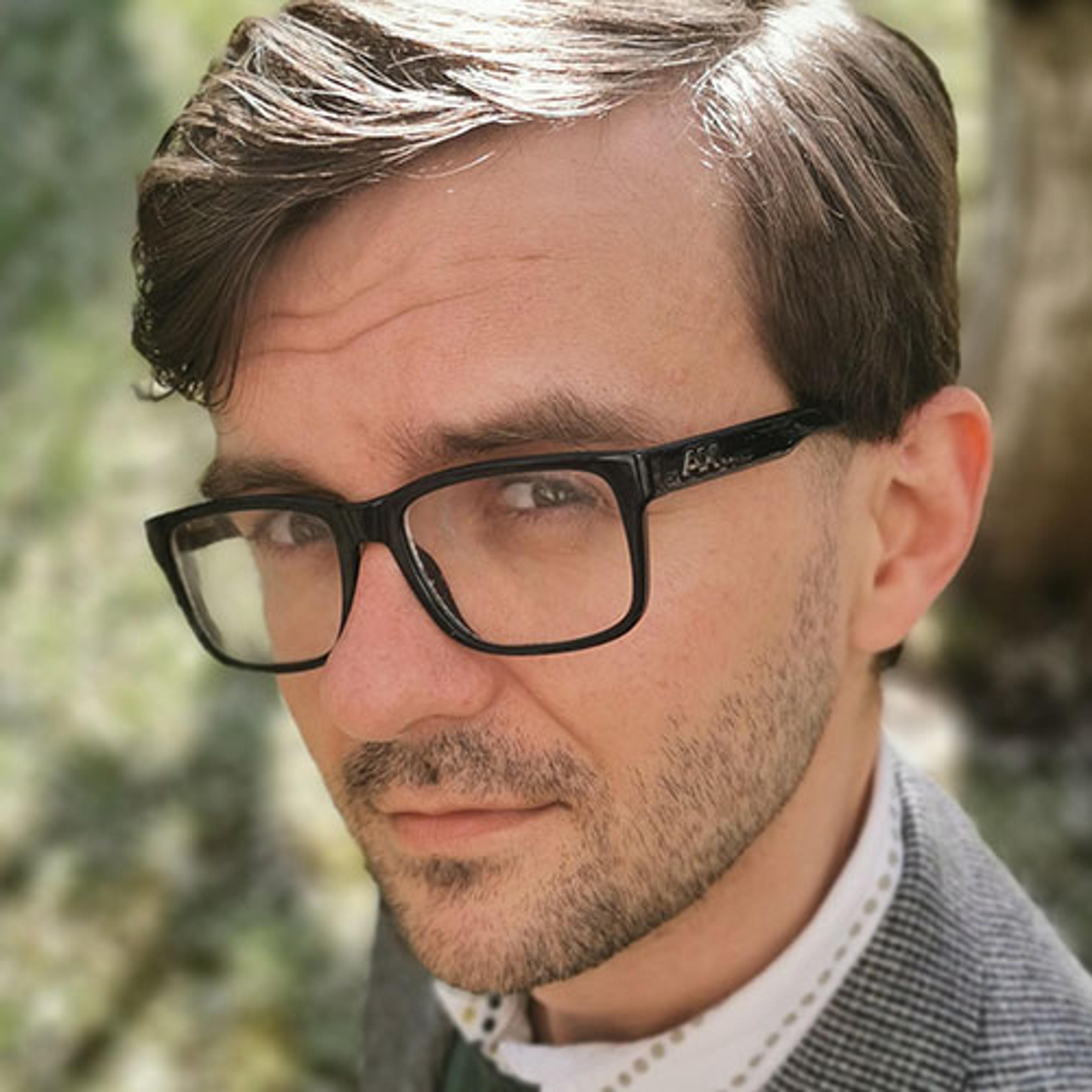 Photo of Mateusz Trawiński, Senior Engineering Manager at SimCorp