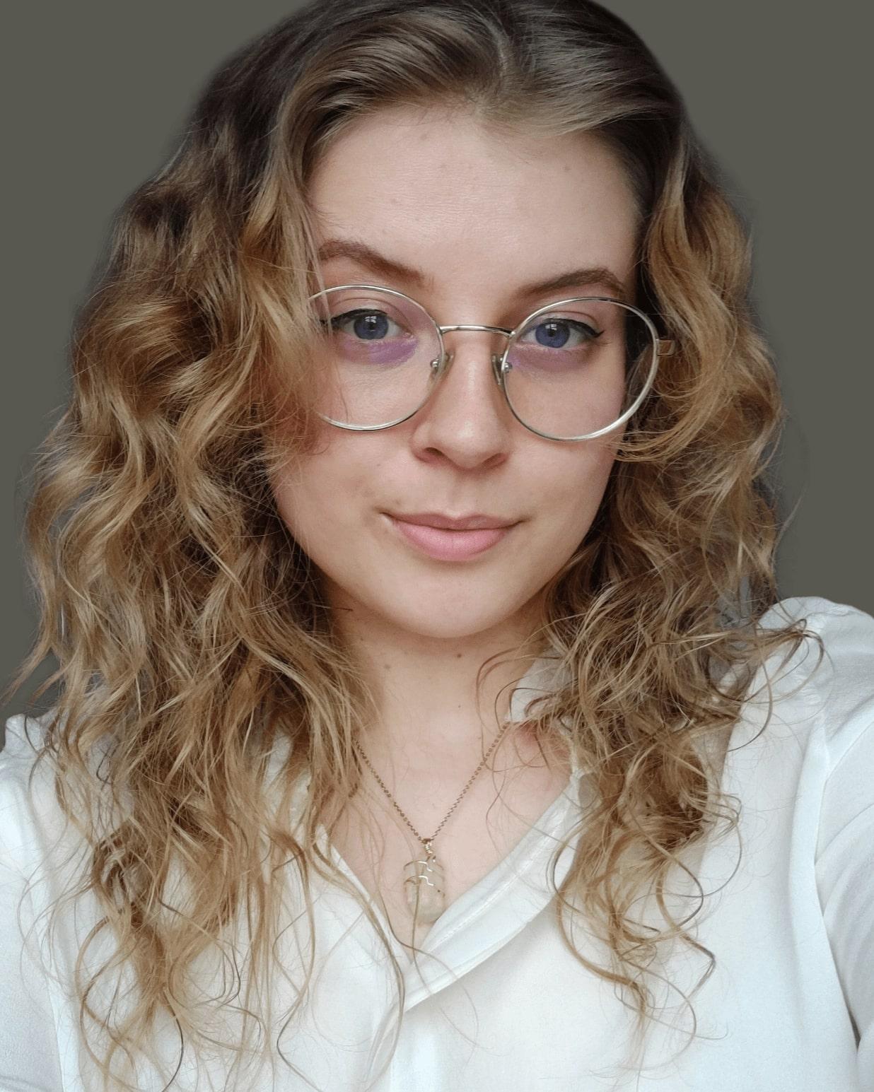 Photo of Zuzanna Widz, Senior Localization Specialist and UX Writer at Ten Square Games